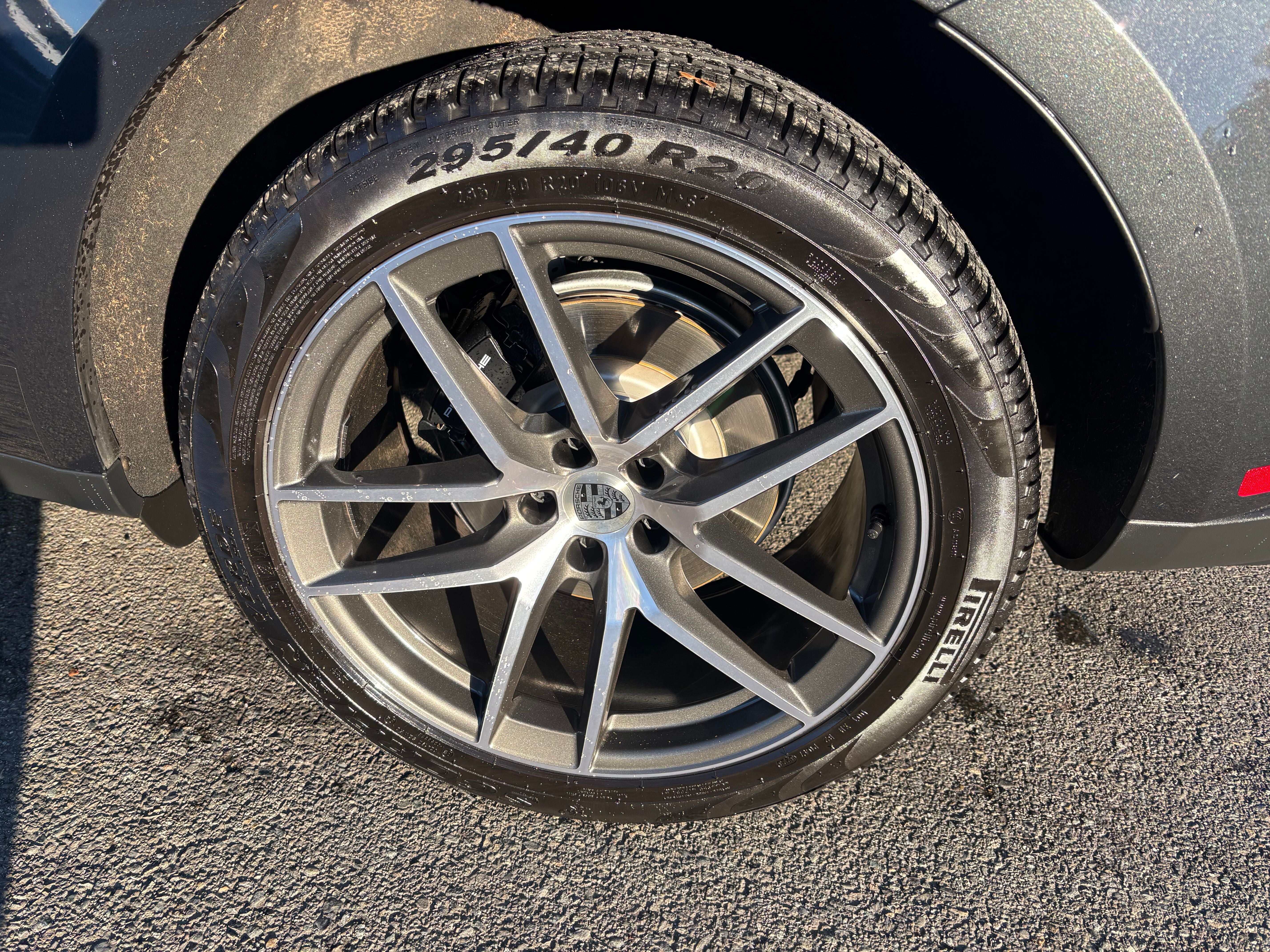 2024 Porsche Macan NA