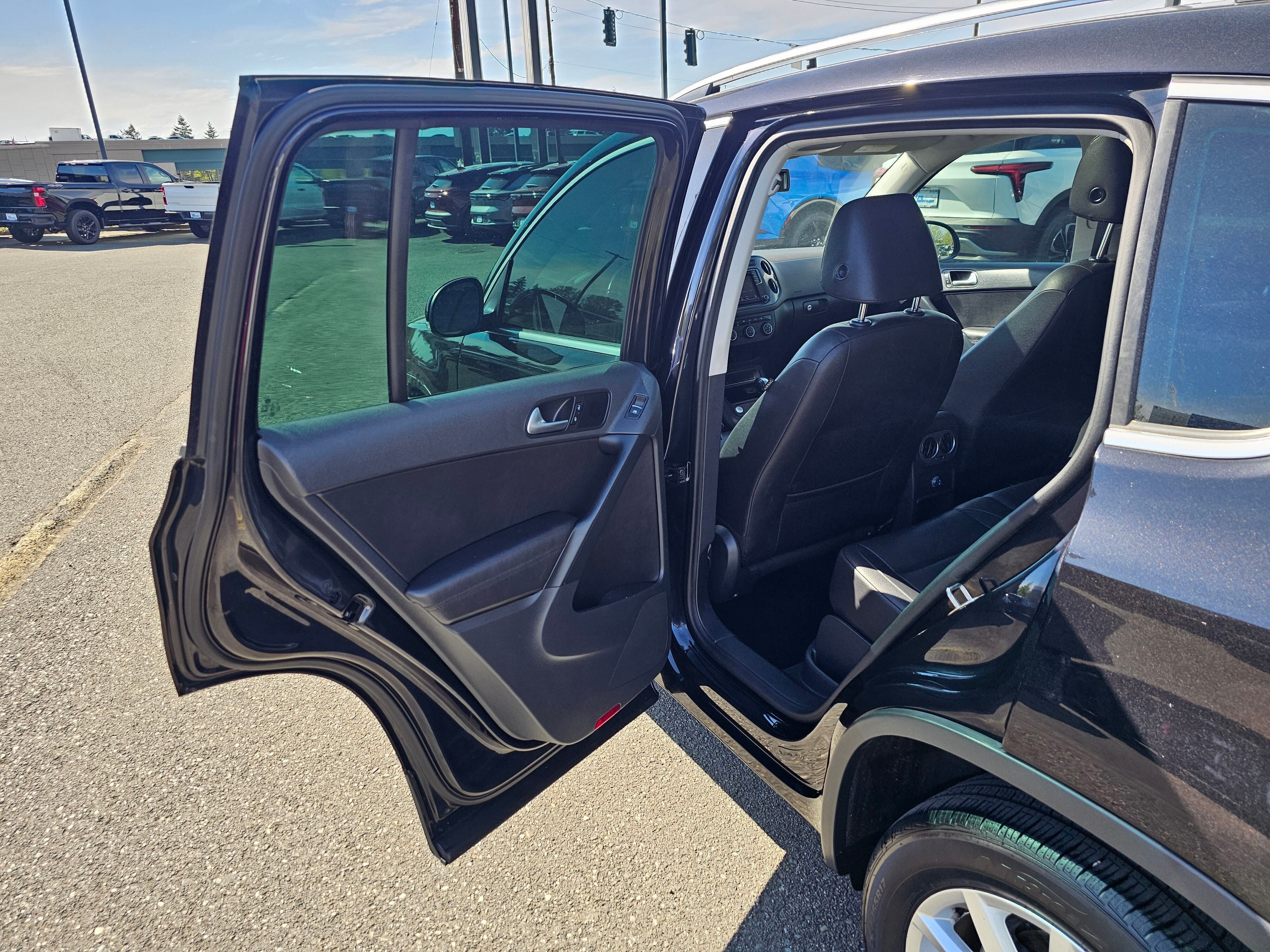 2017 Volkswagen Tiguan Wolfsburg Edition