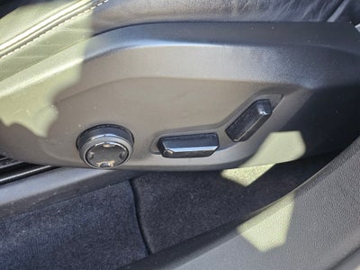 2018 Volvo XC60 R-Design