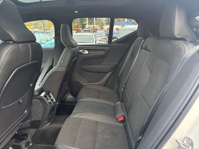 2022 Volvo XC40 Recharge Pure Electr Twin Ultimate