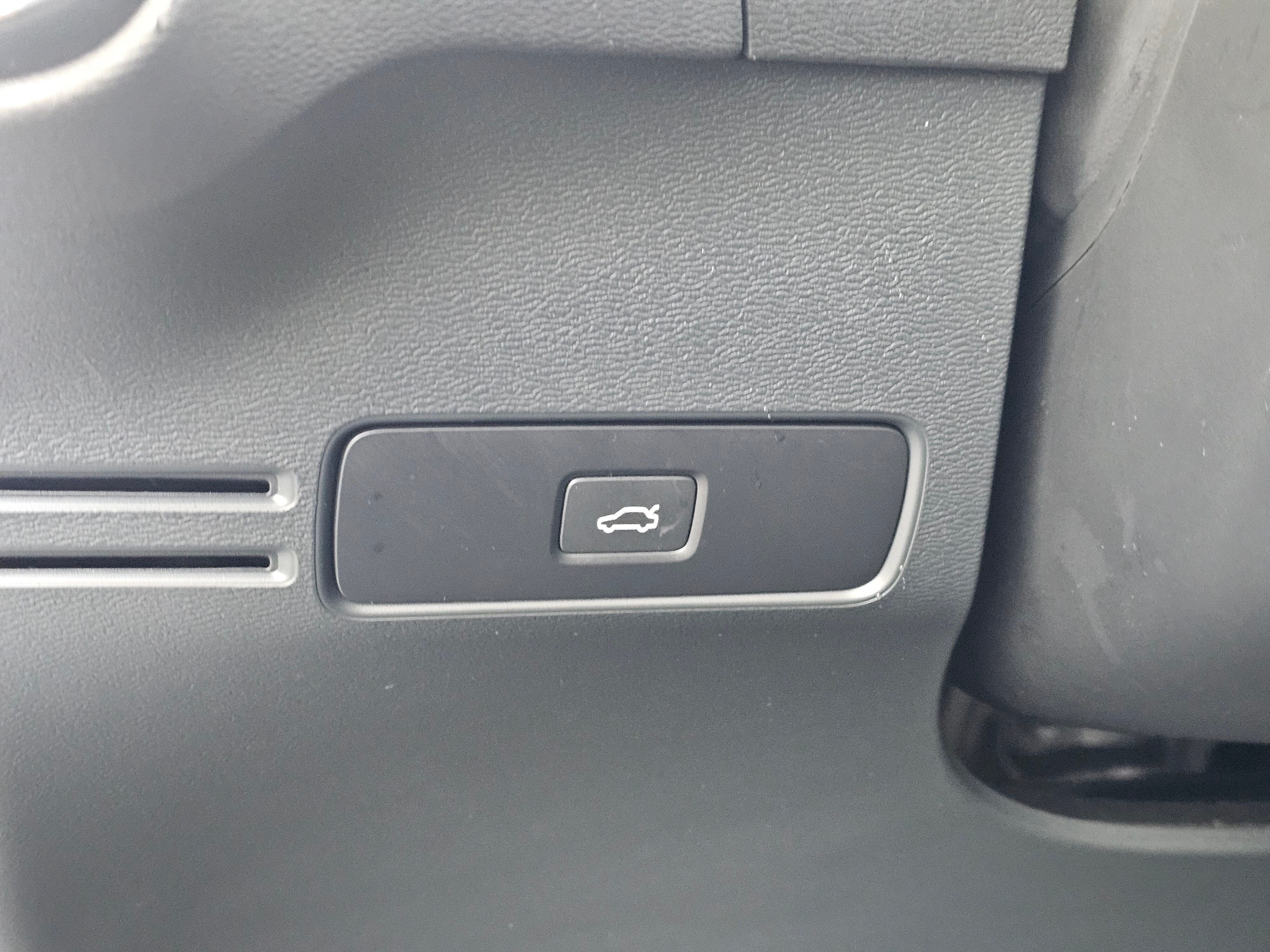 2023 Volvo XC40 Recharge Pure Electr Plus