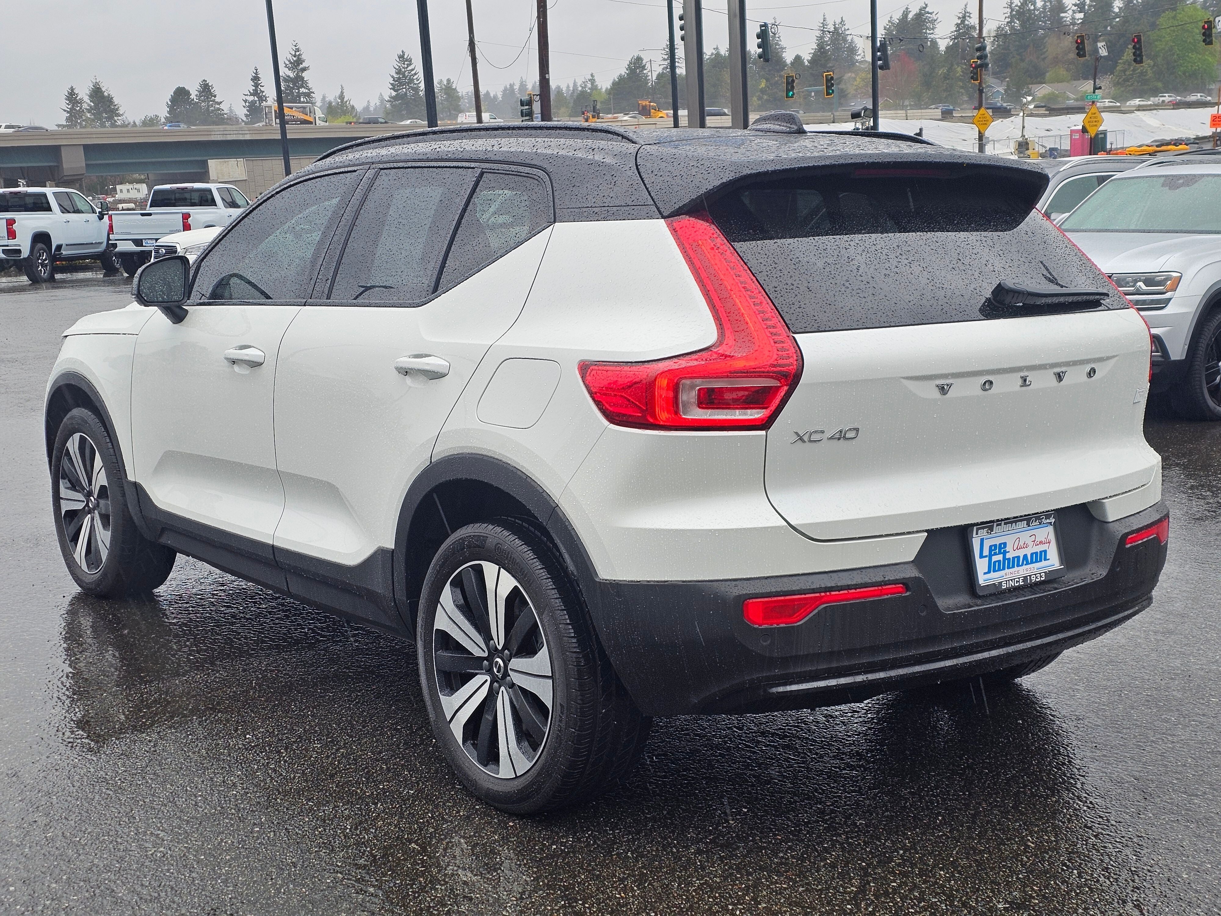 2023 Volvo XC40 Recharge Pure Electr Plus