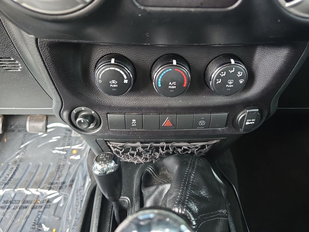 2018 Jeep Wrangler JK Unlimited Sahara