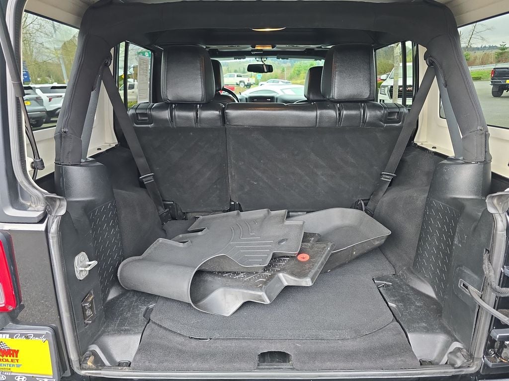 2018 Jeep Wrangler JK Unlimited Sahara