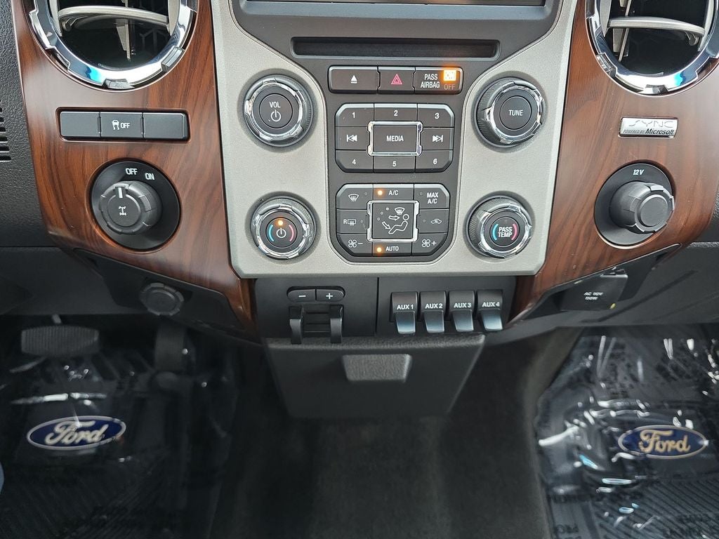 2015 Ford F-250SD Lariat