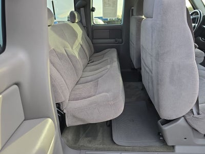 2000 Chevrolet Silverado 1500 LS