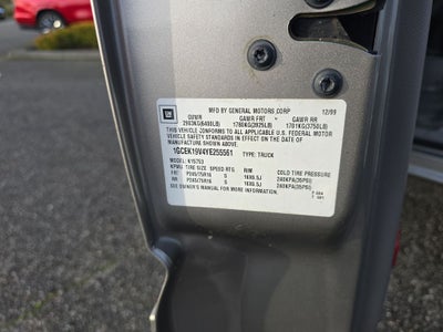 2000 Chevrolet Silverado 1500 LS