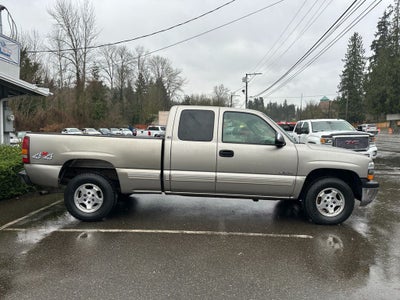 2000 Chevrolet Silverado 1500 LS