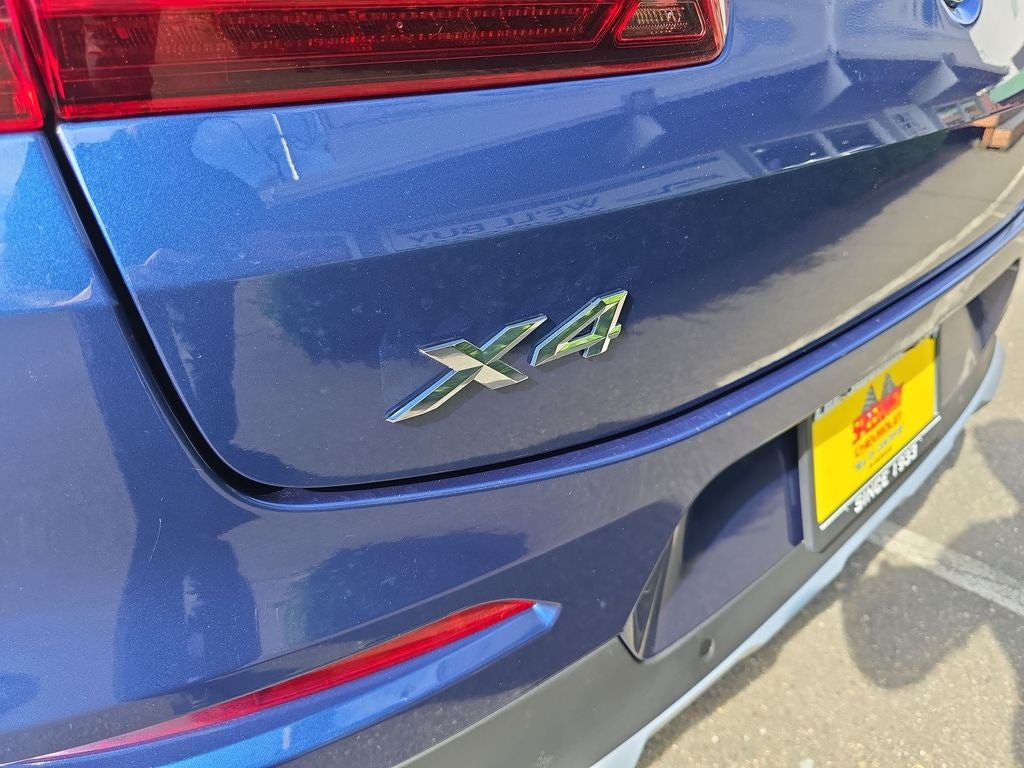 2021 BMW X4 xDrive30i