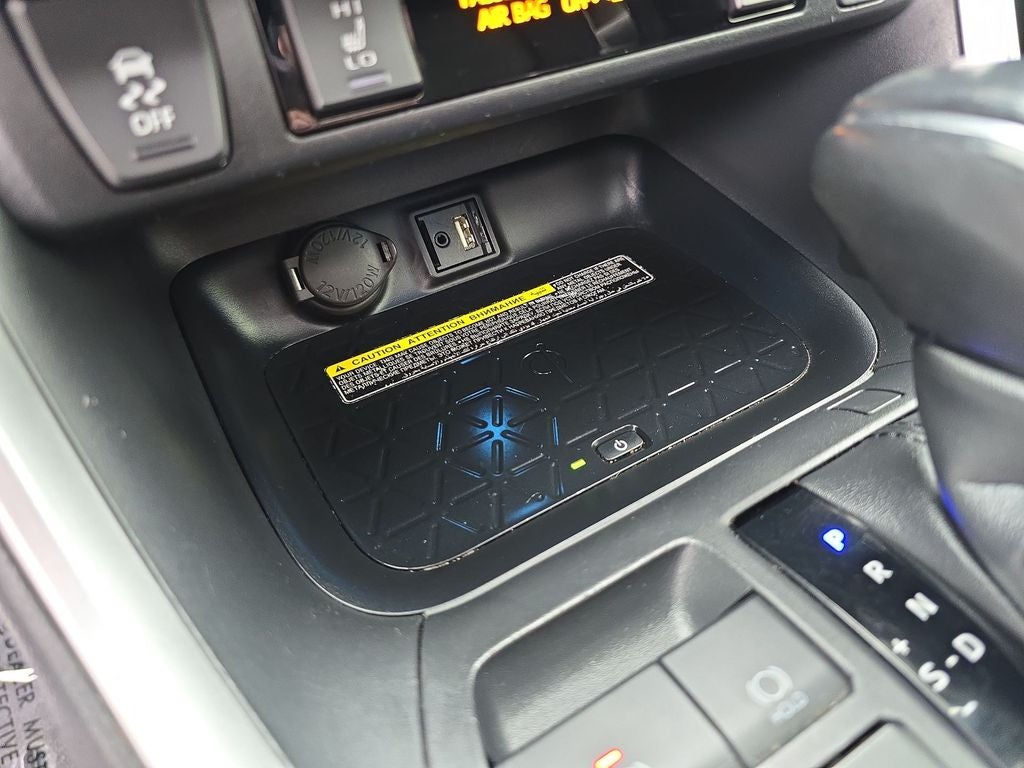 2019 Toyota RAV4 Hybrid XSE