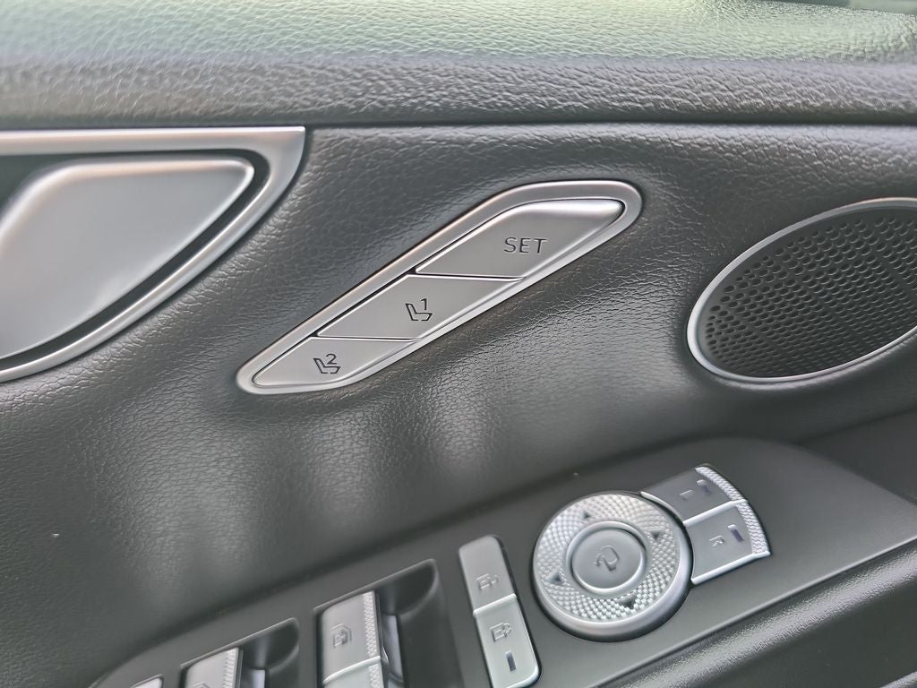 2023 Genesis G80 2.5T