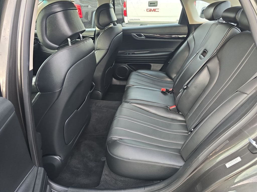 2023 Genesis G80 2.5T