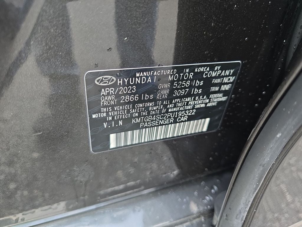 2023 Genesis G80 2.5T