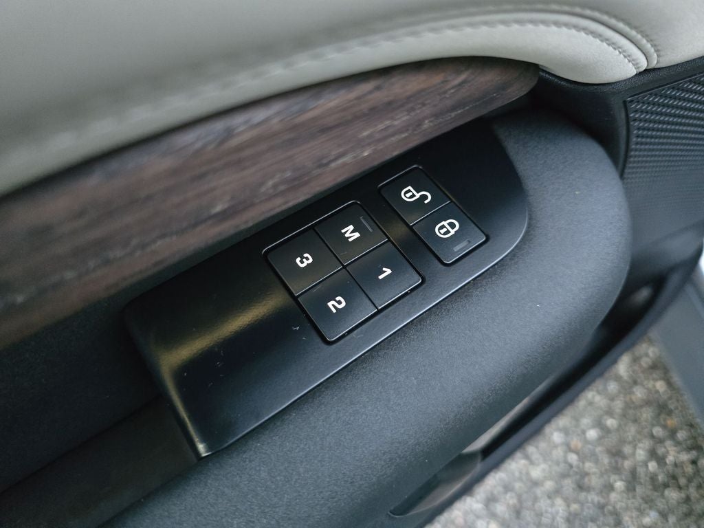 2017 Land Rover Discovery HSE