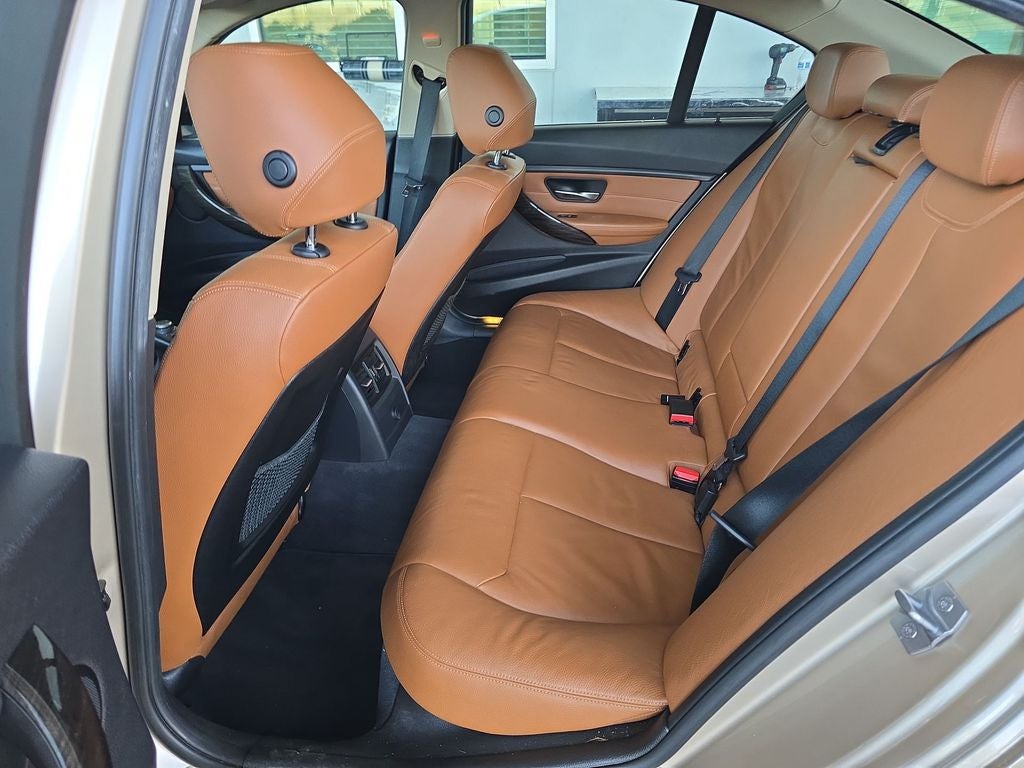 2013 BMW 3 Series 328i