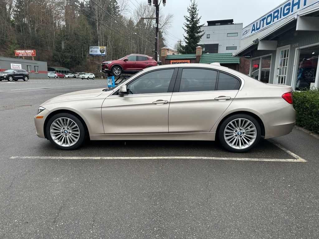 2013 BMW 3 Series 328i