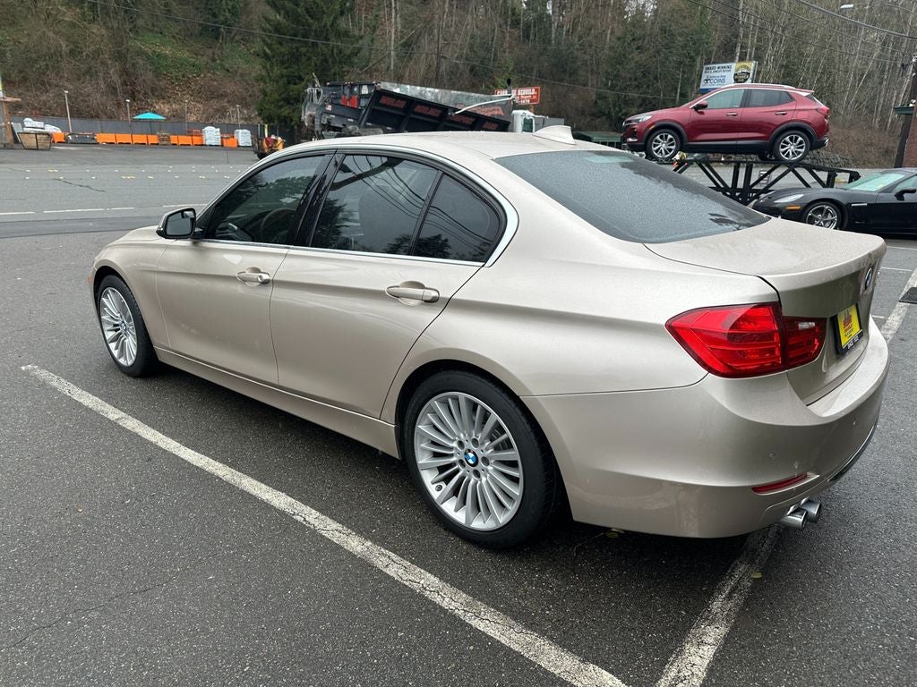 2013 BMW 3 Series 328i