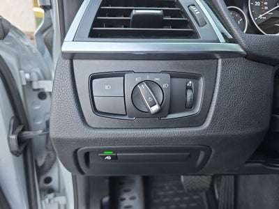 2018 BMW 3 Series 330i