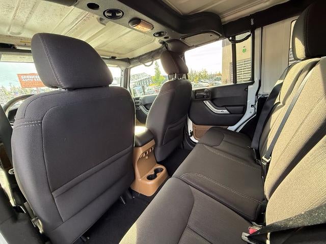 2015 Jeep Wrangler Unlimited 4WD 4dr Rubicon
