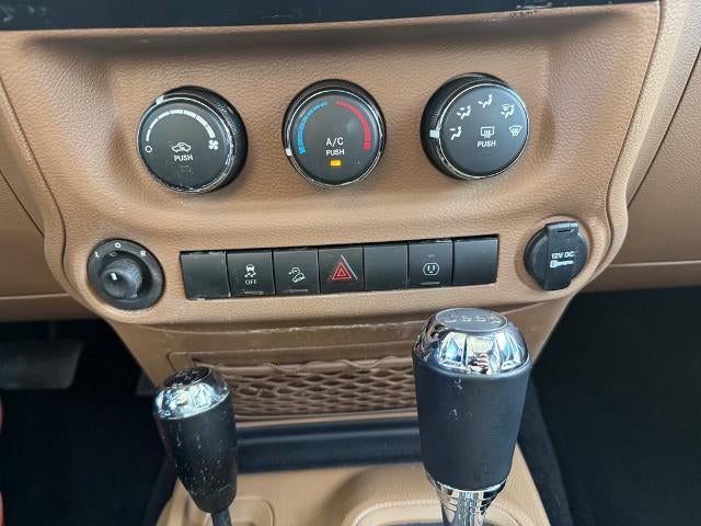 2015 Jeep Wrangler Unlimited 4WD 4dr Rubicon