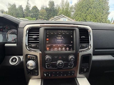 2016 RAM 1500 4WD Crew Cab 5.7 Ft Box Laramie