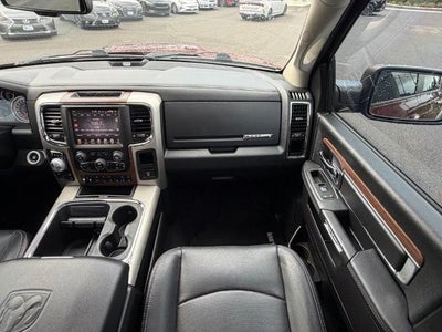 2016 RAM 1500 4WD Crew Cab 5.7 Ft Box Laramie
