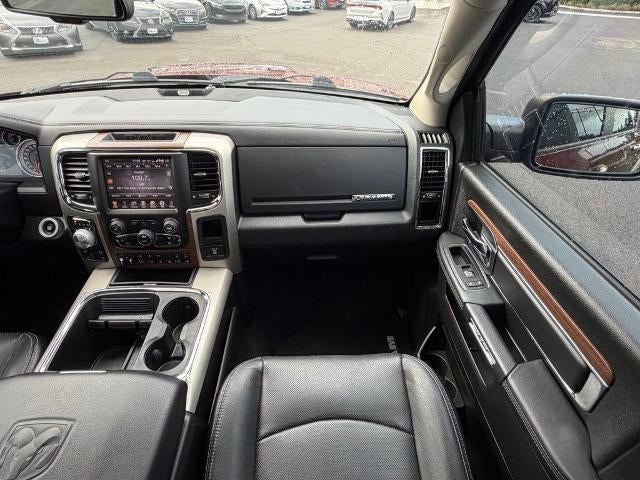 2016 RAM 1500 4WD Crew Cab 5.7 Ft Box Laramie