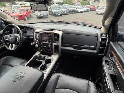 2016 RAM 1500 4WD Crew Cab 5.7 Ft Box Laramie