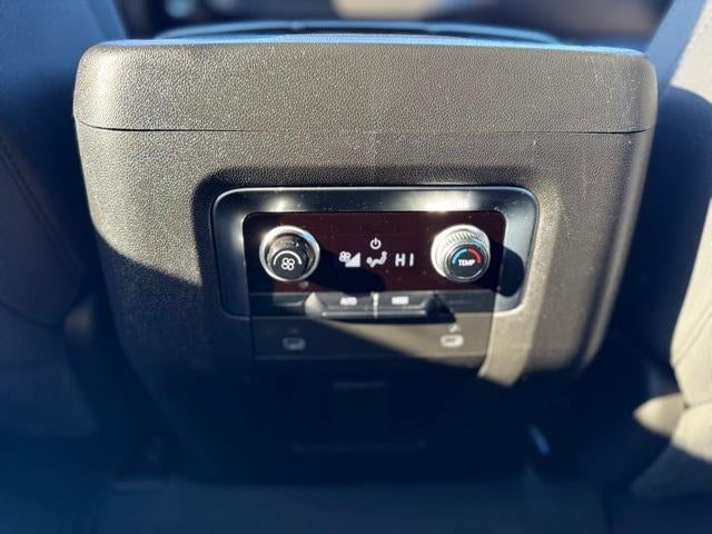 2023 GMC Yukon XL 4WD 4dr SLE