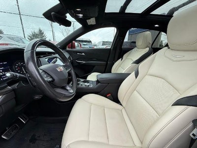 2020 Cadillac XT4 AWD 4dr Sport