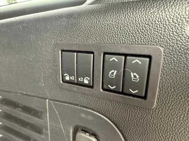 2018 Cadillac Escalade ESV 4WD Premium Luxury
