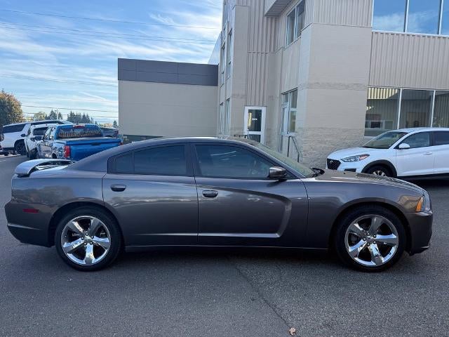 2014 Dodge Charger 4dr Sdn SE RWD