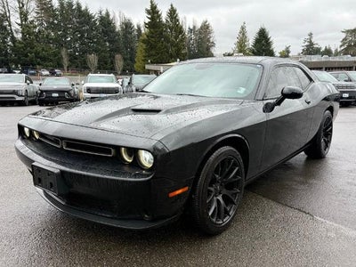 2018 Dodge Challenger SXT Plus RWD