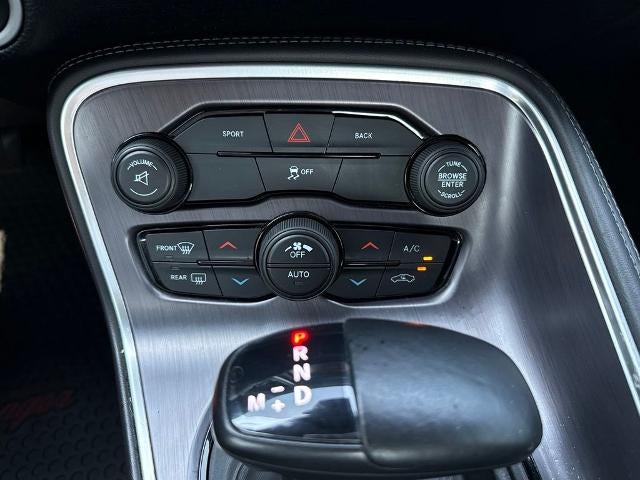2016 Dodge Challenger 2dr Cpe SXT Plus