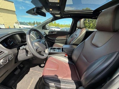 2022 Ford Edge Titanium AWD
