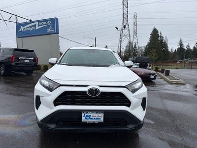 2022 Toyota RAV4 LE AWD (Natl)
