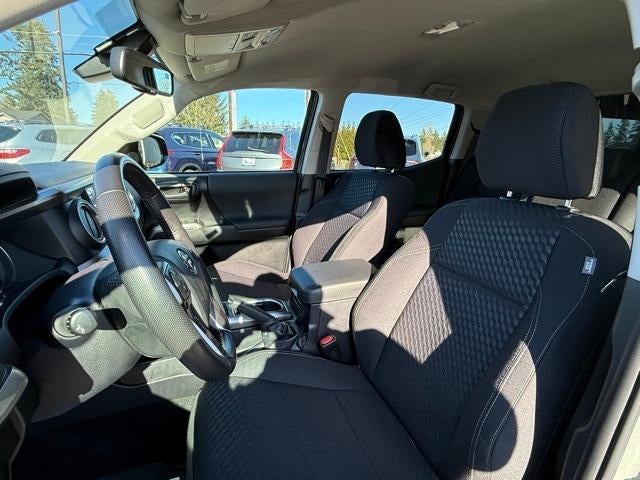 2022 Toyota Tacoma 4WD 4WD SR5 Double Cab 5' Bed V6 AT (GS)