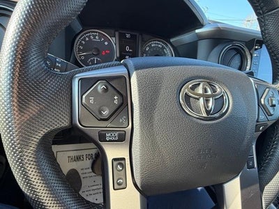 2022 Toyota Tacoma 4WD 4WD SR5 Double Cab 5' Bed V6 AT (GS)