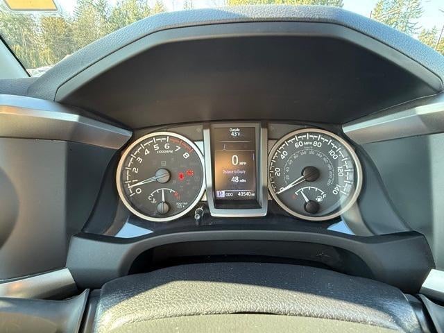 2022 Toyota Tacoma 4WD 4WD SR5 Double Cab 5' Bed V6 AT (GS)