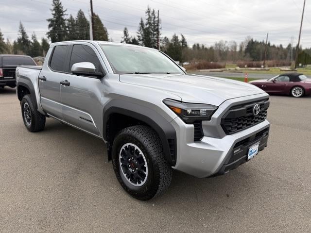 2024 Toyota Tacoma 4WD 4WD SR5 Double Cab 5' Bed AT (GS)