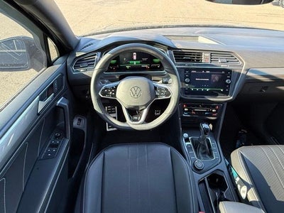 2022 Volkswagen Tiguan 2.0T SE R-Line Black 4MOTION