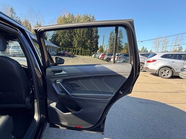 2022 Volkswagen Tiguan 2.0T SE R-Line Black 4MOTION