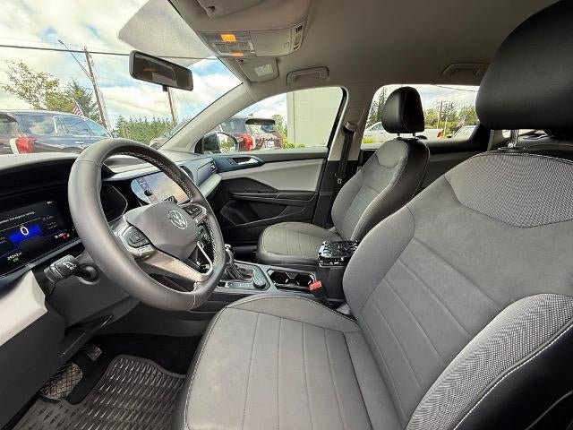 2022 Volkswagen Taos SE 4MOTION