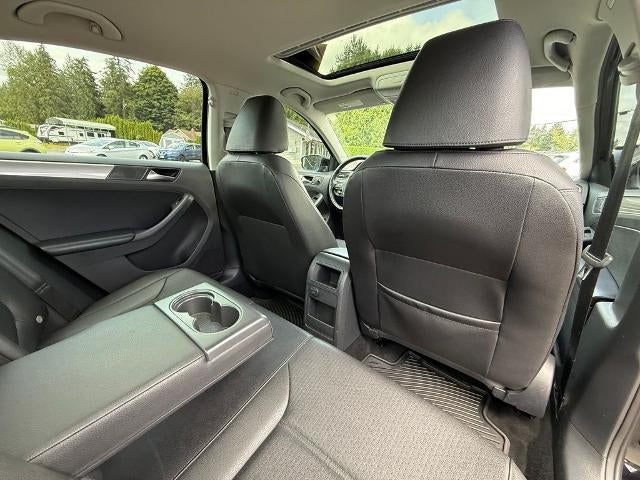2016 Volkswagen Jetta 4dr Auto 1.4T SE Sedan