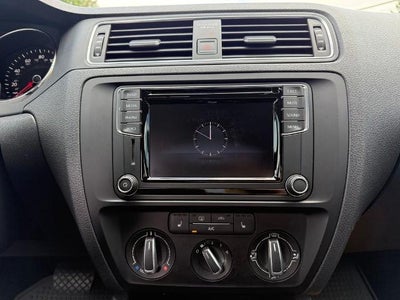 2016 Volkswagen Jetta 4dr Auto 1.4T SE Sedan