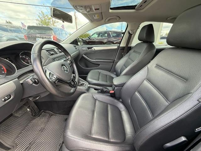 2016 Volkswagen Jetta 4dr Auto 1.4T SE Sedan