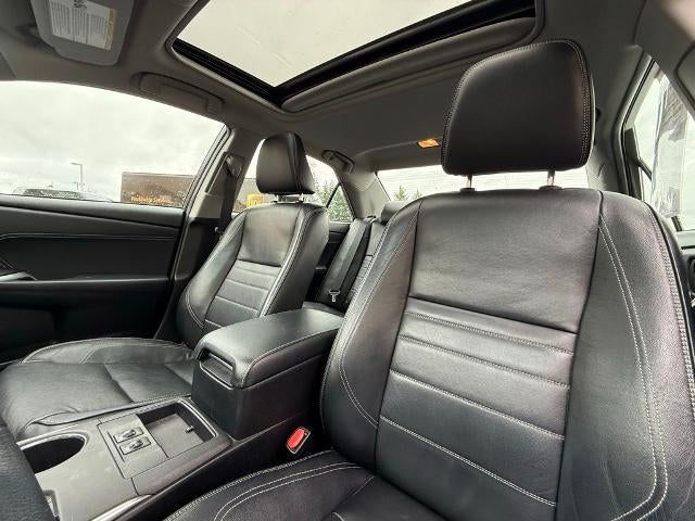 2015 Toyota Camry 4dr Sdn V6 Auto XLE (Natl)