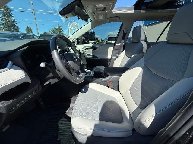 2022 Toyota RAV4 Hybrid Limited AWD (Natl)