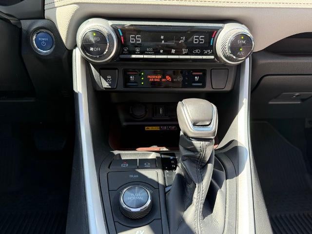 2022 Toyota RAV4 Hybrid Limited AWD (Natl)