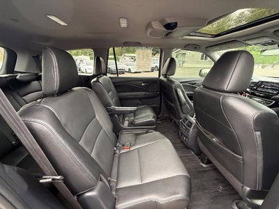 2020 Honda Pilot Touring 7-Passenger AWD